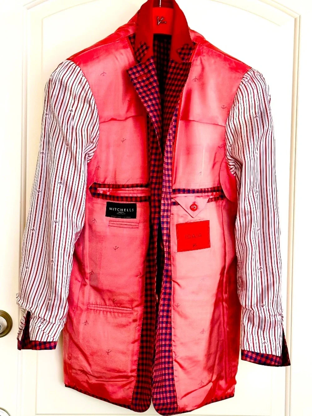 Isaia this stunning